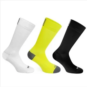 CHAUSSETTES DE SPORT RESPIRANTES | BREATHABLE SPORTS SOCKS™
